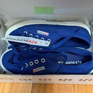 BRAND NEW. TAGS ON. Supergas size 7